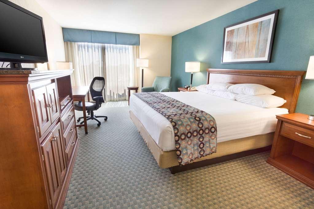 Drury Inn & Suites Birmingham Lakeshore Drive Pokój zdjęcie