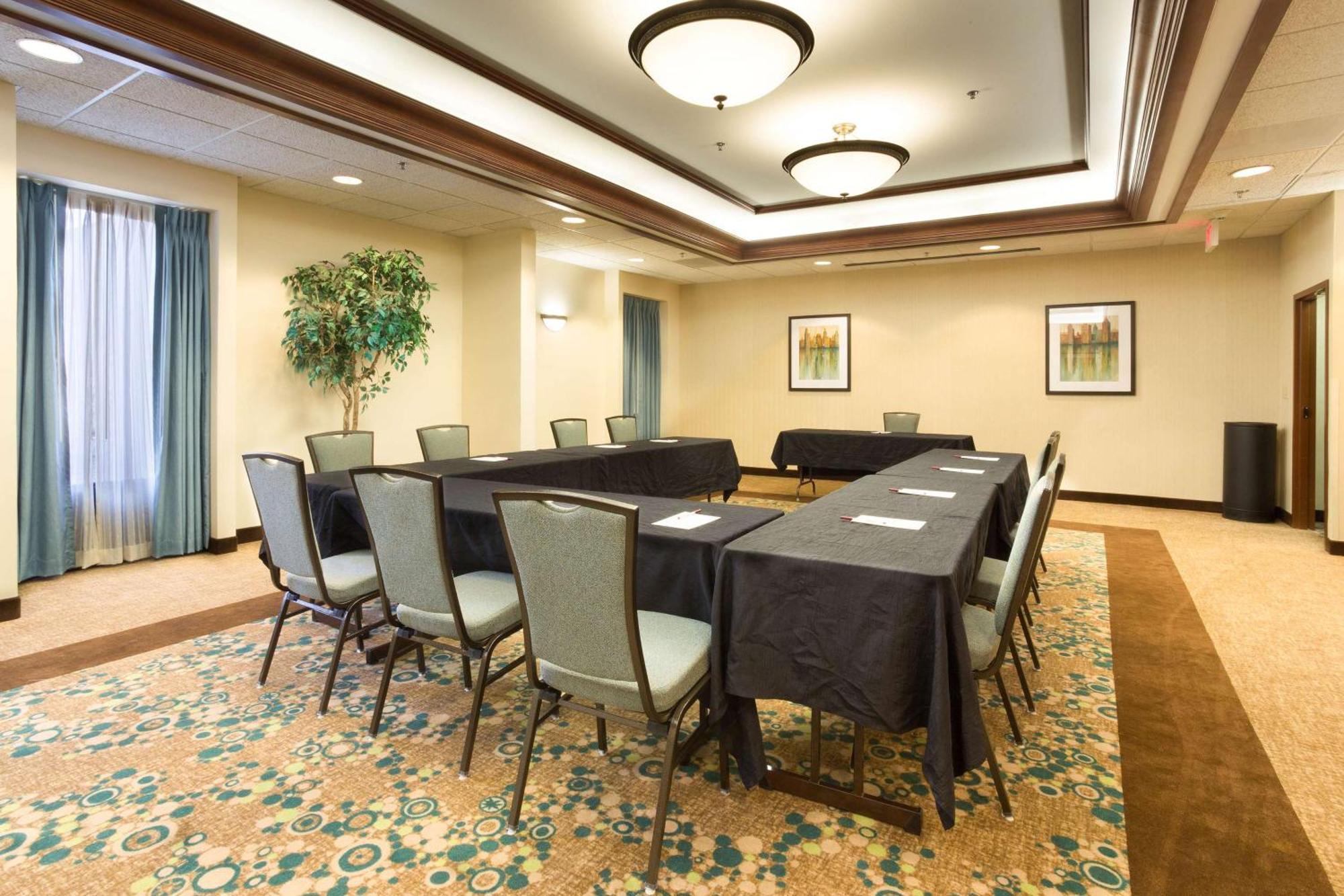 Drury Inn & Suites Birmingham Lakeshore Drive Zewnętrze zdjęcie