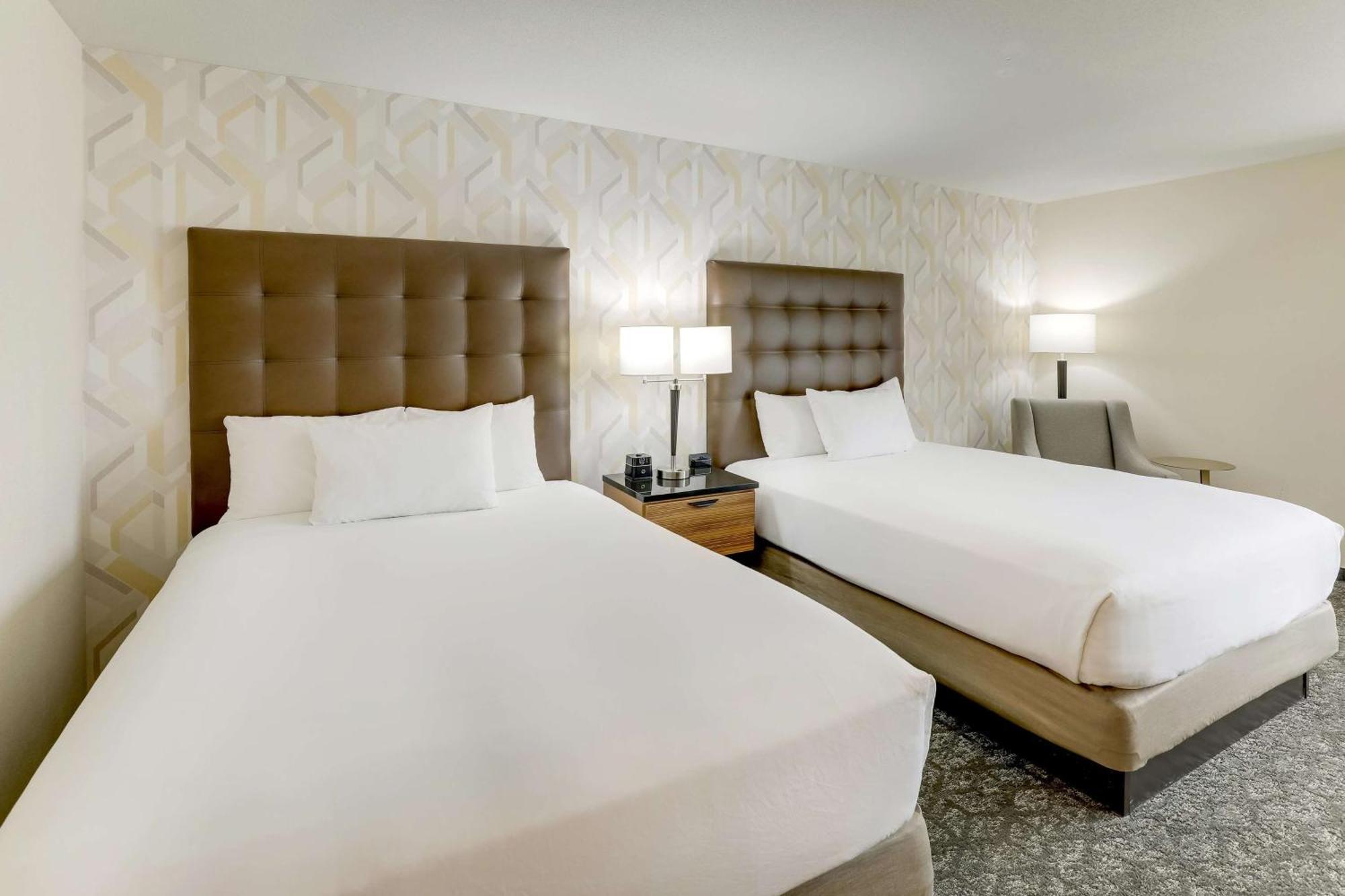 Drury Inn & Suites Birmingham Lakeshore Drive Zewnętrze zdjęcie