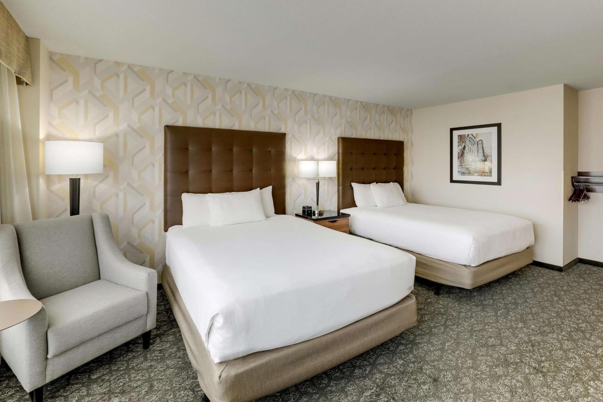 Drury Inn & Suites Birmingham Lakeshore Drive Zewnętrze zdjęcie