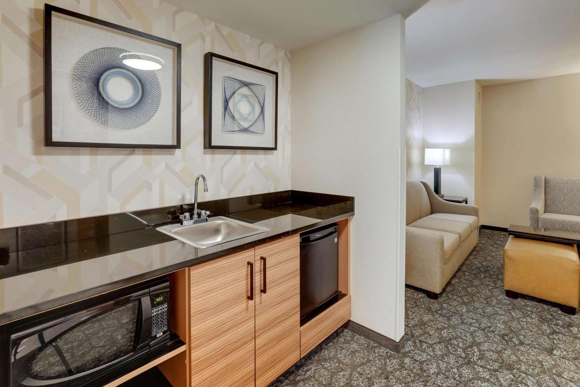 Drury Inn & Suites Birmingham Lakeshore Drive Zewnętrze zdjęcie