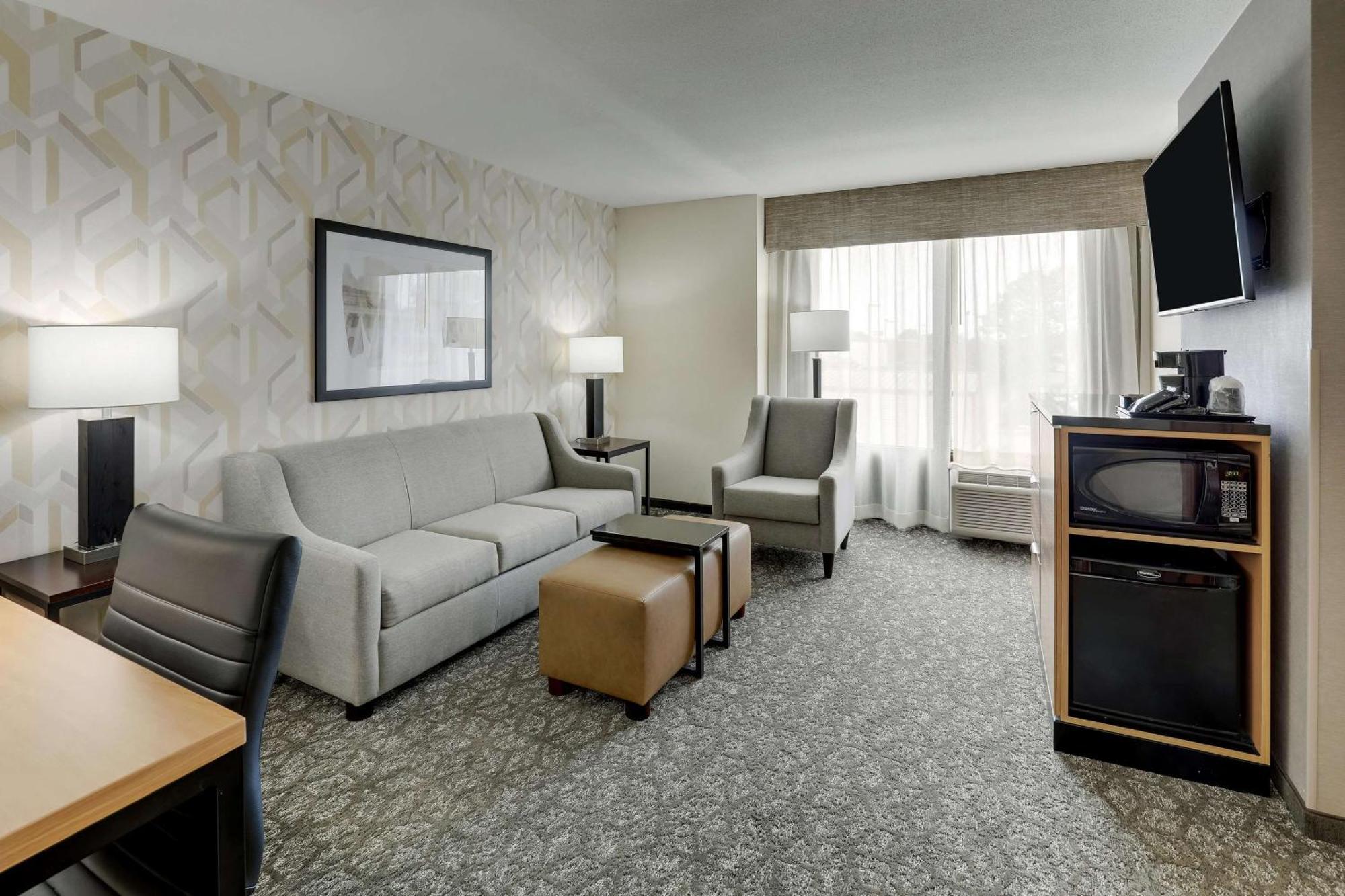 Drury Inn & Suites Birmingham Lakeshore Drive Zewnętrze zdjęcie