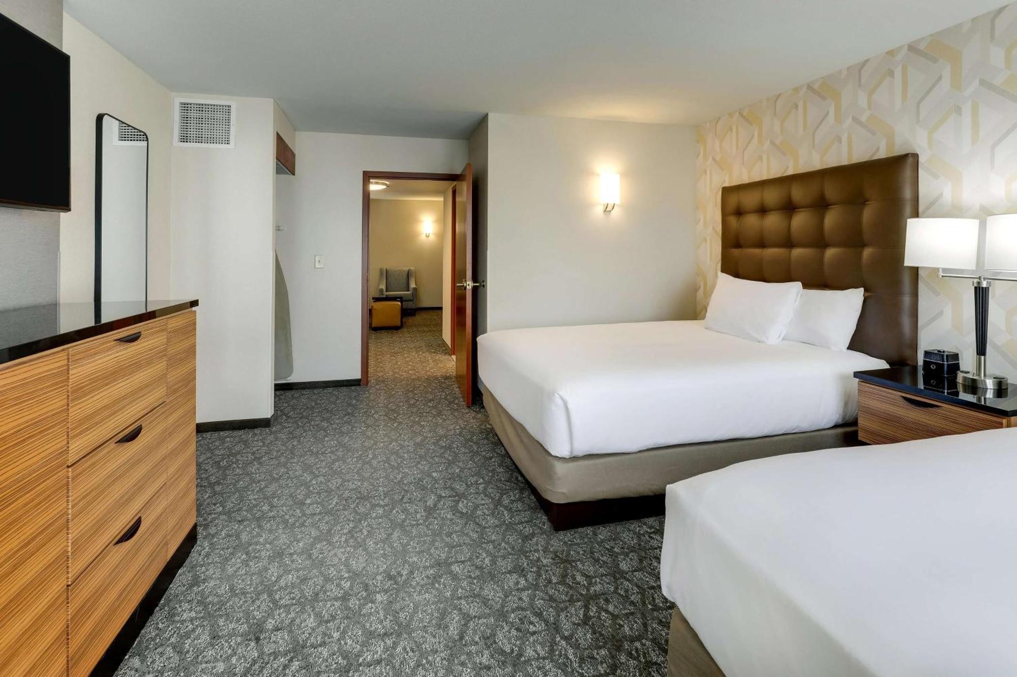 Drury Inn & Suites Birmingham Lakeshore Drive Zewnętrze zdjęcie