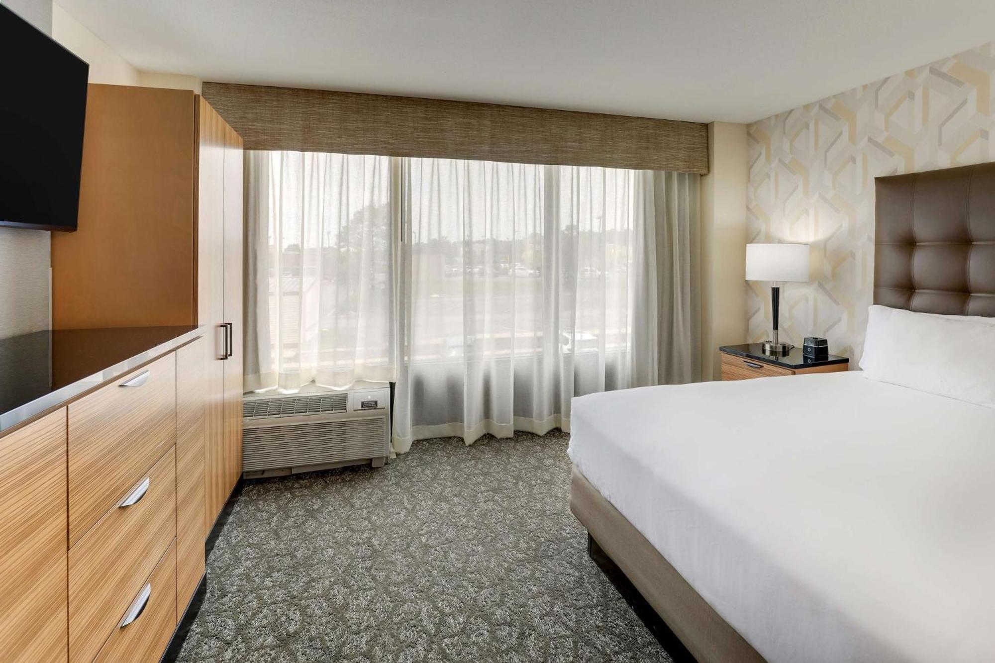 Drury Inn & Suites Birmingham Lakeshore Drive Zewnętrze zdjęcie
