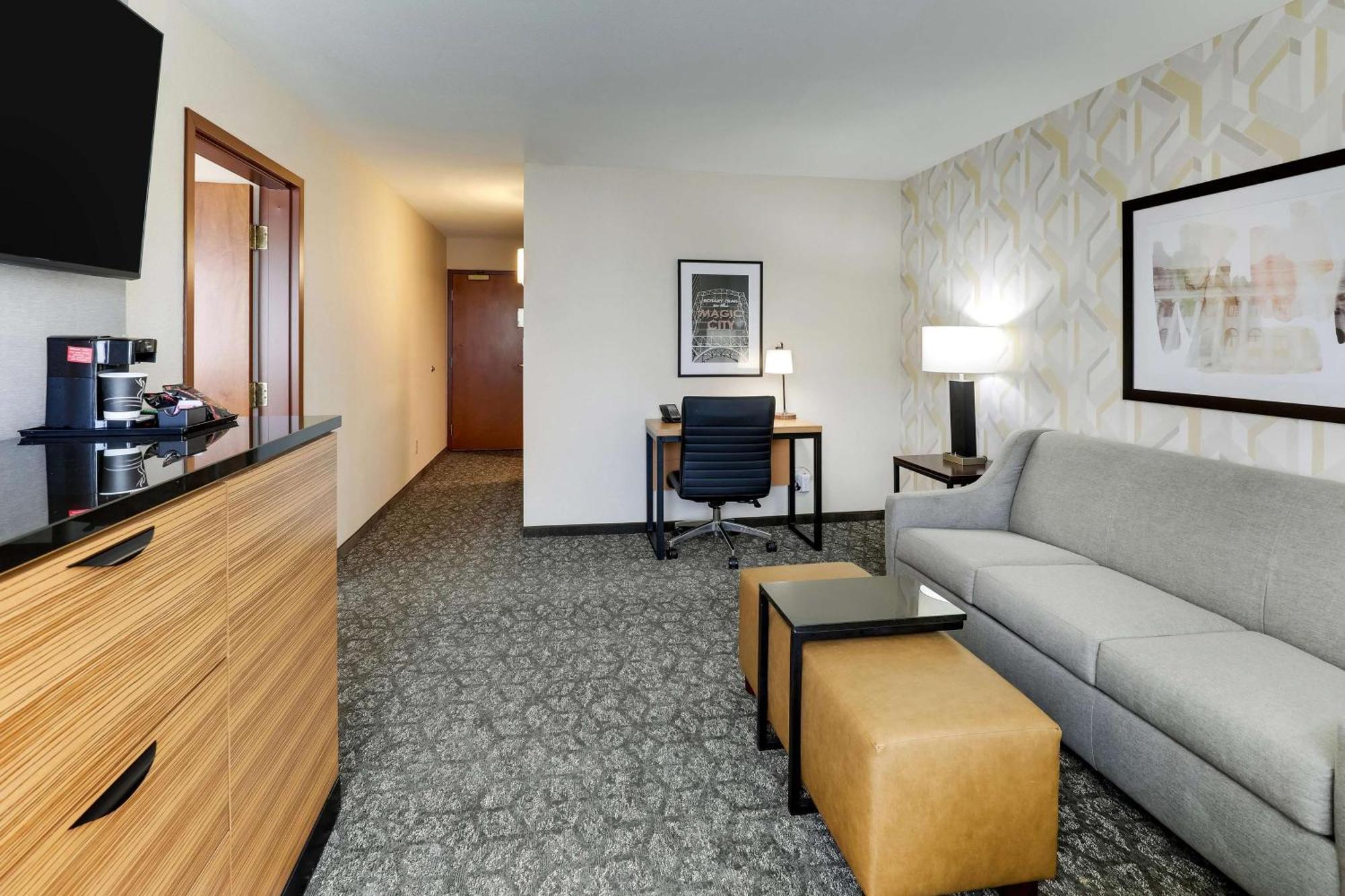 Drury Inn & Suites Birmingham Lakeshore Drive Zewnętrze zdjęcie