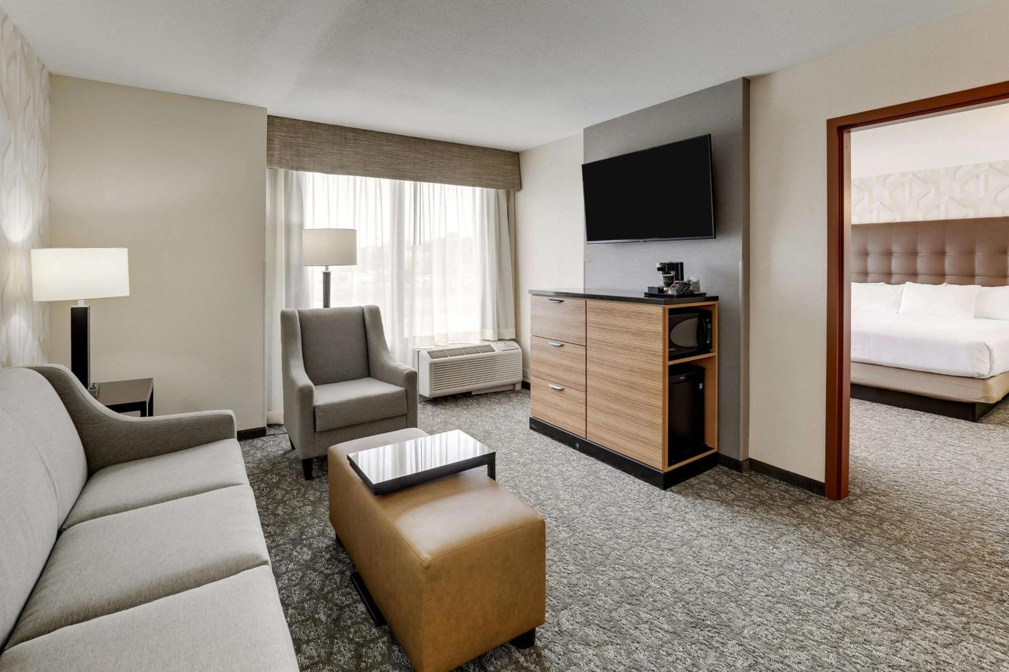 Drury Inn & Suites Birmingham Lakeshore Drive Zewnętrze zdjęcie